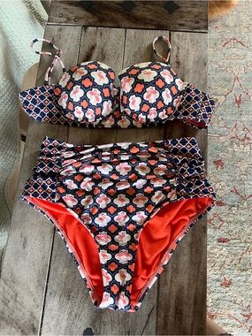 Daniel Cremieux Coral & Navy Patterned Bikini Top